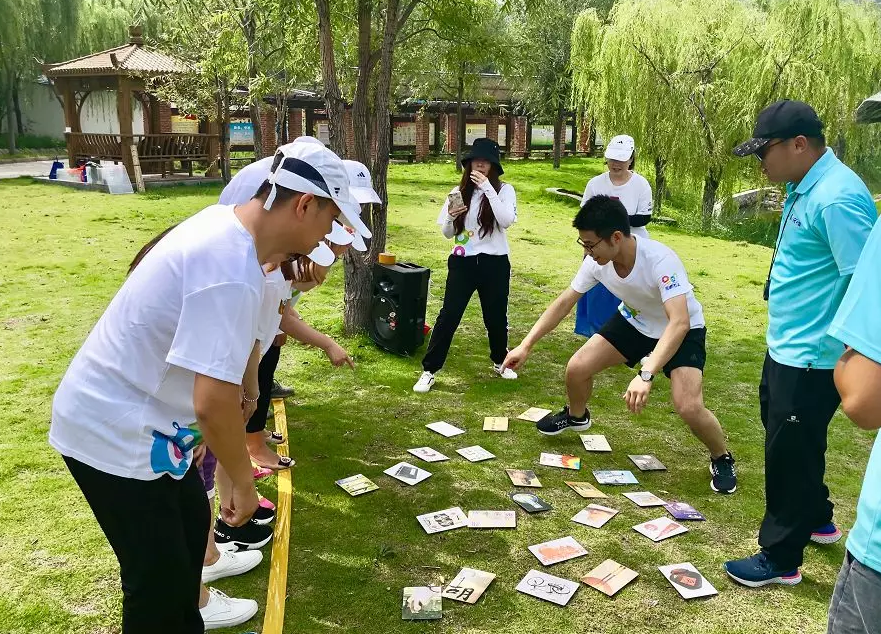 奥鹏教育青岛欢乐夏日-你我携手行学员活动~