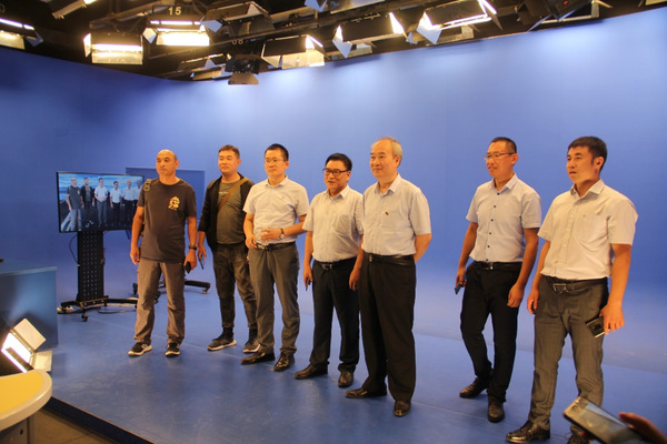 潍坊企业家俱乐部一行来继续教育学院走访交流